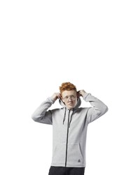 grauer Fleece-Pullover mit einem Kapuze von Reebok