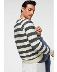 grauer horizontal gestreifter Pullover mit einem Rundhalsausschnitt von Dockers