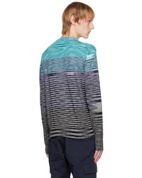 grauer horizontal gestreifter Pullover mit einem Rundhalsausschnitt von Missoni