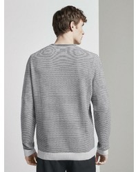 grauer horizontal gestreifter Pullover mit einem Rundhalsausschnitt von Tom Tailor Denim