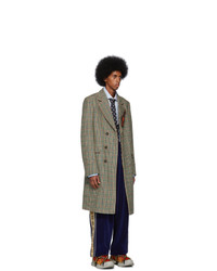 grauer Mantel mit Hahnentritt-Muster von Gucci