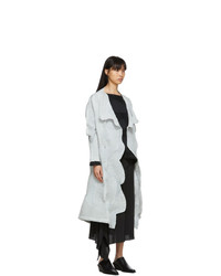 grauer Mantel von Issey Miyake