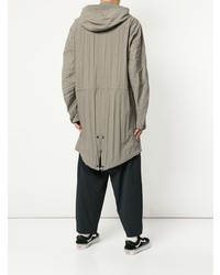 grauer Parka von Kazuyuki Kumagai