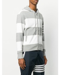 grauer Pullover mit einem Kapuze von Thom Browne