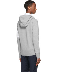 grauer Pullover mit einem Kapuze von Thom Browne