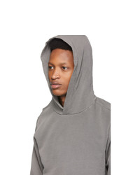 grauer Pullover mit einem Kapuze von Ksubi