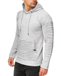 grauer Pullover mit einem Kapuze von INDICODE