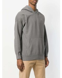 grauer Pullover mit einem Kapuze von VISVIM