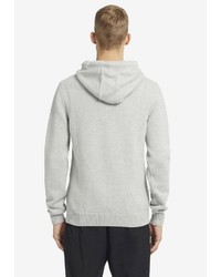 grauer Pullover mit einem Kapuze von khujo