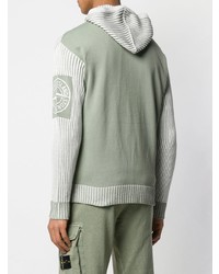 grauer Pullover mit einem Kapuze von Stone Island