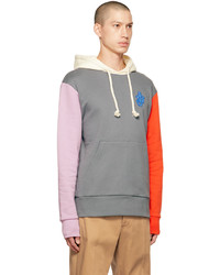 grauer Pullover mit einem Kapuze von JW Anderson