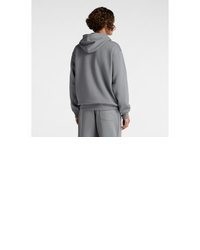 grauer Pullover mit einem Kapuze von New Balance