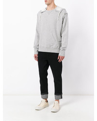 grauer Pullover mit einem Kapuze von Maison Margiela