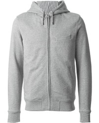 grauer Pullover mit einem Kapuze