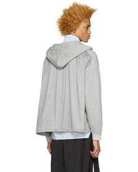 grauer Pullover mit einem Kapuze von SASQUATCHfabrix.