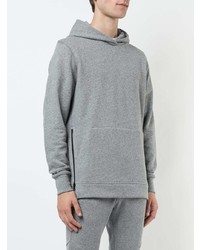 grauer Pullover mit einem Kapuze von John Elliott