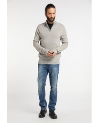 grauer Pullover mit einem Reißverschluss am Kragen von Dreimaster