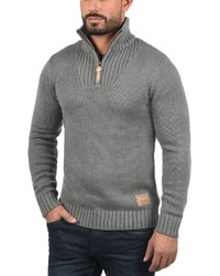 grauer Pullover mit einem Reißverschluss am Kragen von Solid