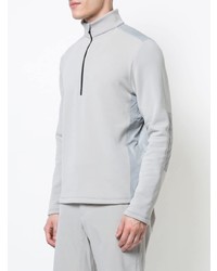 grauer Pullover mit einem Reißverschluss am Kragen von Aztech Mountain