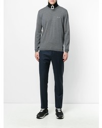 grauer Pullover mit einem Rundhalsausschnitt von Fendi