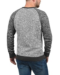 grauer Pullover mit einem Rundhalsausschnitt von BLEND