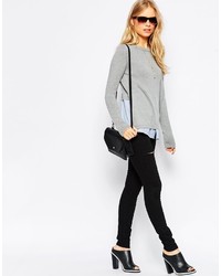 grauer Pullover mit einem Rundhalsausschnitt von Asos