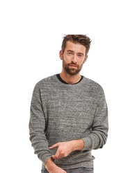 grauer Pullover mit einem Rundhalsausschnitt von ENGBERS