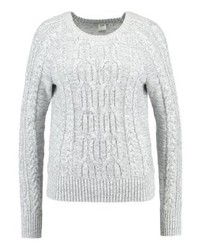 grauer Pullover mit einem Rundhalsausschnitt von Gap
