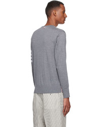 grauer Pullover mit einem Rundhalsausschnitt von Thom Browne