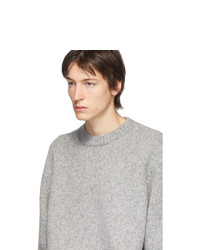 grauer Pullover mit einem Rundhalsausschnitt von Acne Studios