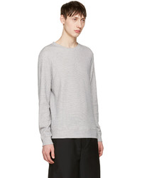 grauer Pullover mit einem Rundhalsausschnitt von A.P.C.