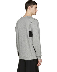 grauer Pullover mit einem Rundhalsausschnitt von Public School