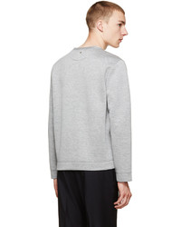 grauer Pullover mit einem Rundhalsausschnitt von Valentino