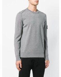 grauer Pullover mit einem Rundhalsausschnitt von Stone Island