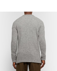 grauer Pullover mit einem Rundhalsausschnitt von The Elder Statesman