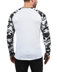 grauer Pullover mit einem Rundhalsausschnitt von Solid