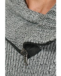 grauer Pullover mit einem Schalkragen von EX-PENT