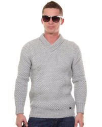 grauer Pullover mit einem V-Ausschnitt von R-NEAL