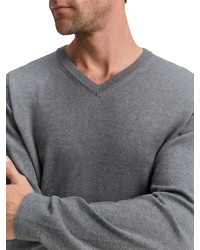 grauer Pullover mit einem V-Ausschnitt von Tom Tailor