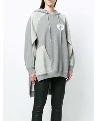 grauer Pullover mit einer Kapuze von EACH X OTHER