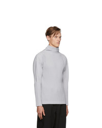 grauer Rollkragenpullover von Homme Plissé Issey Miyake