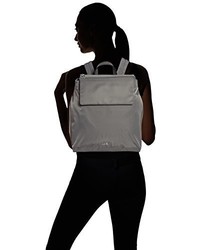 grauer Rucksack von Marc Cain