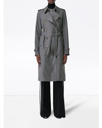 grauer Trenchcoat von Burberry