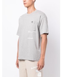 graues bedrucktes T-Shirt mit einem Rundhalsausschnitt von AAPE BY A BATHING APE