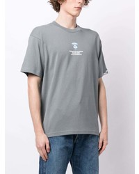 graues bedrucktes T-Shirt mit einem Rundhalsausschnitt von AAPE BY A BATHING APE