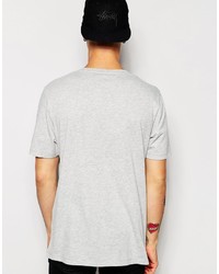 graues bedrucktes T-Shirt mit einem Rundhalsausschnitt von Asos