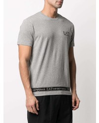 graues bedrucktes T-Shirt mit einem Rundhalsausschnitt von Ea7 Emporio Armani