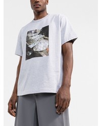 graues bedrucktes T-Shirt mit einem Rundhalsausschnitt von Helmut Lang