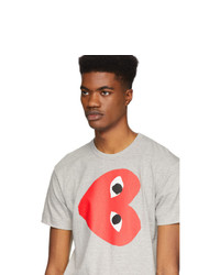 graues bedrucktes T-Shirt mit einem Rundhalsausschnitt von Comme Des Garcons Play