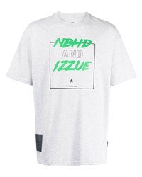 graues bedrucktes T-Shirt mit einem Rundhalsausschnitt von Izzue